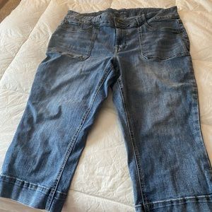 Maurice’s Capri pants